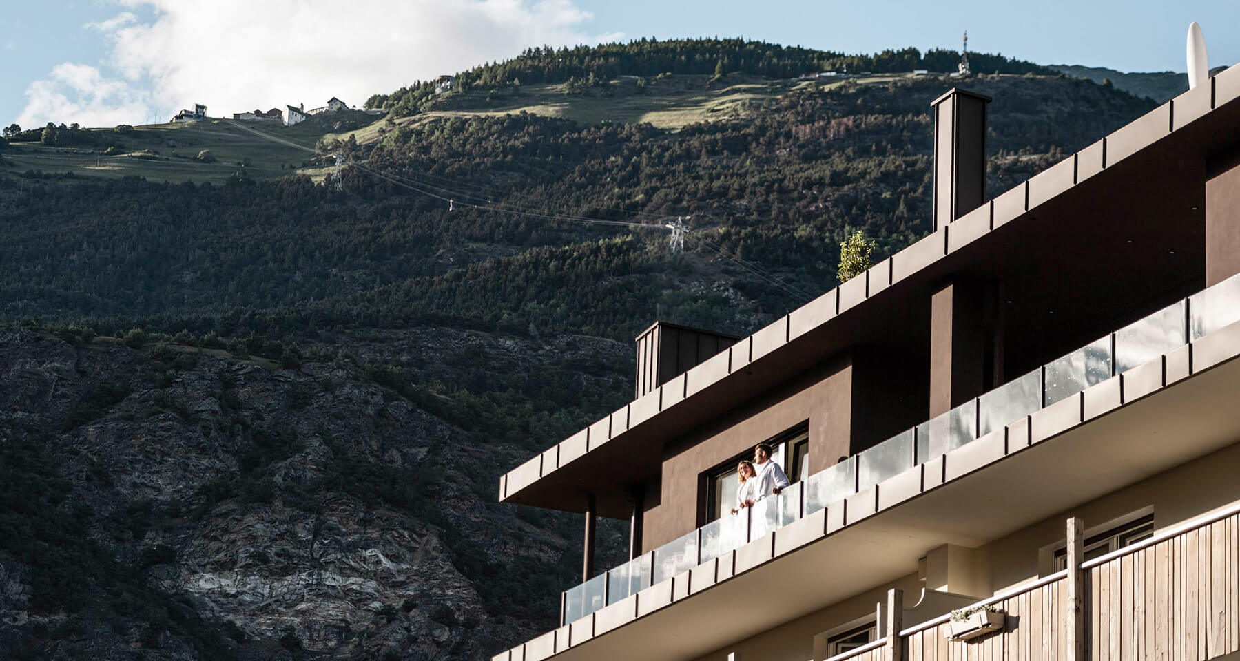 Bildergalerie - Impressionen - Ausblick von Balkon über Latsch - Matill