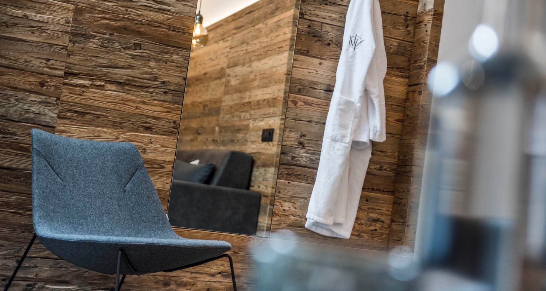 Rooms & Suites - Panorama Suite living - Matill
