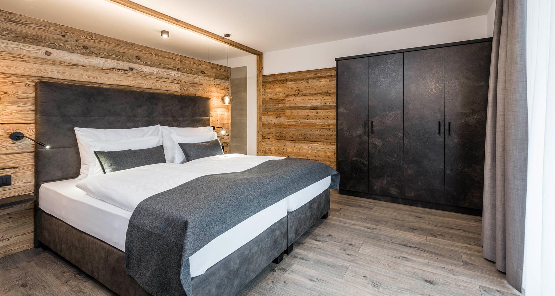 Rooms & Suites - Panorama Suite sleeping - Matill
