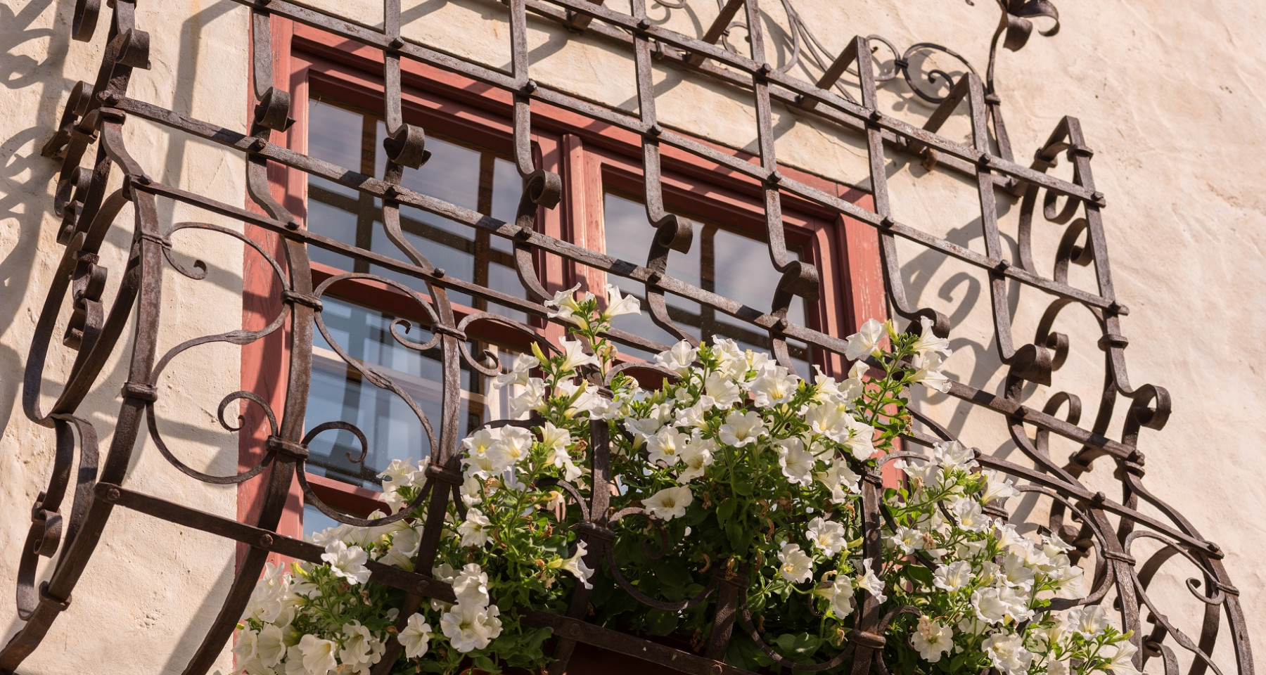 Fassade mit Fenster - Matillhof