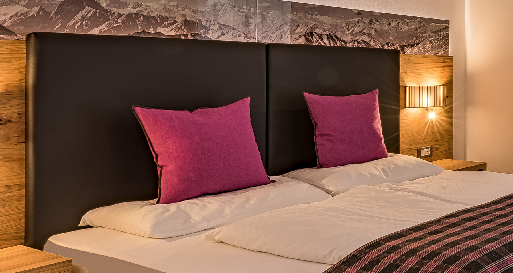 Bildergalerie - Zimmer & Suiten - Detailaufnahme Bett - Matill