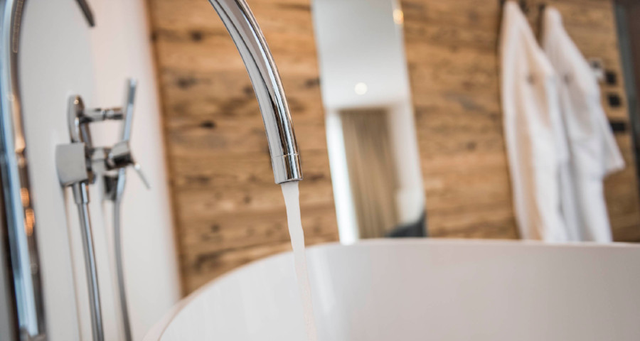 Bildergalerie - Meine Zeit - Detailfoto Badewanne - Matill