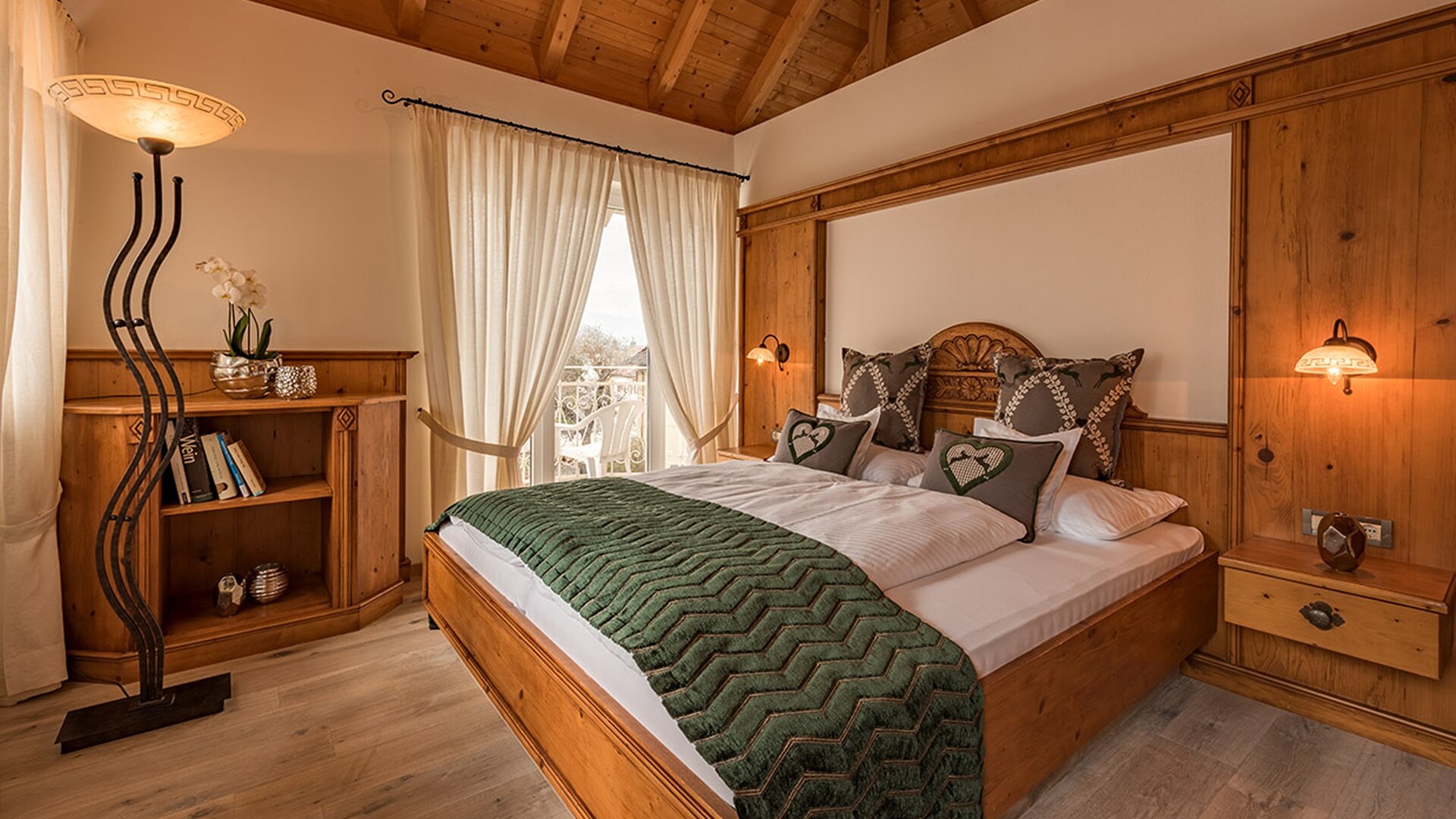 Suite with mountain view Latsch South Tyrol - Panorama Suite with mountain view Latsch South Tyrol - Panorama